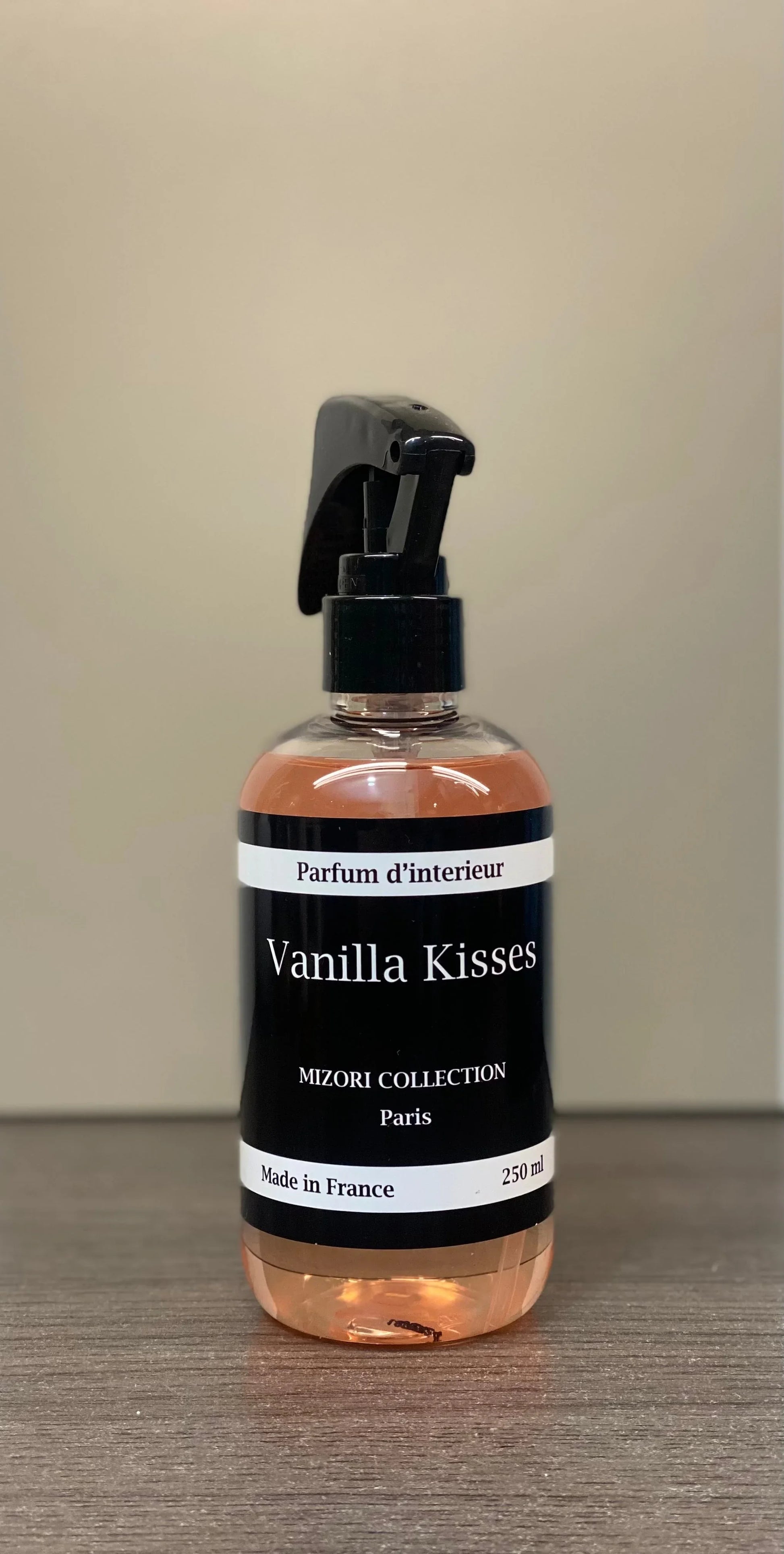 Vanilla Kisses Spray Parfum D'interieur - Shisha Smaak