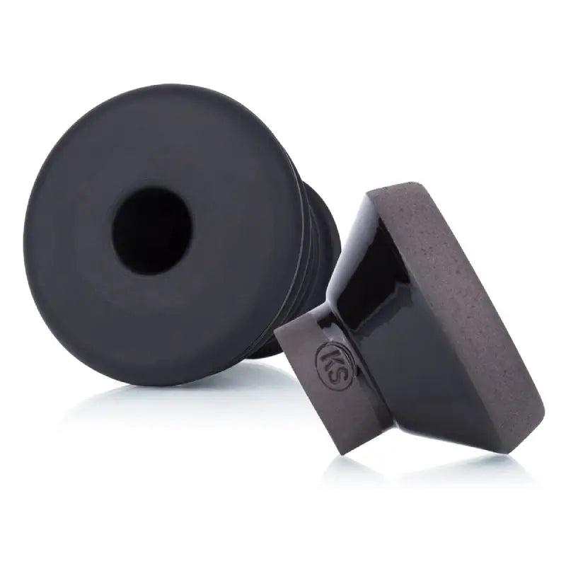 KS APPO Silko Shiny Black – innovatieve shisha kop met geïntegreerde melassevanger, compatibel met diverse hotscreens.